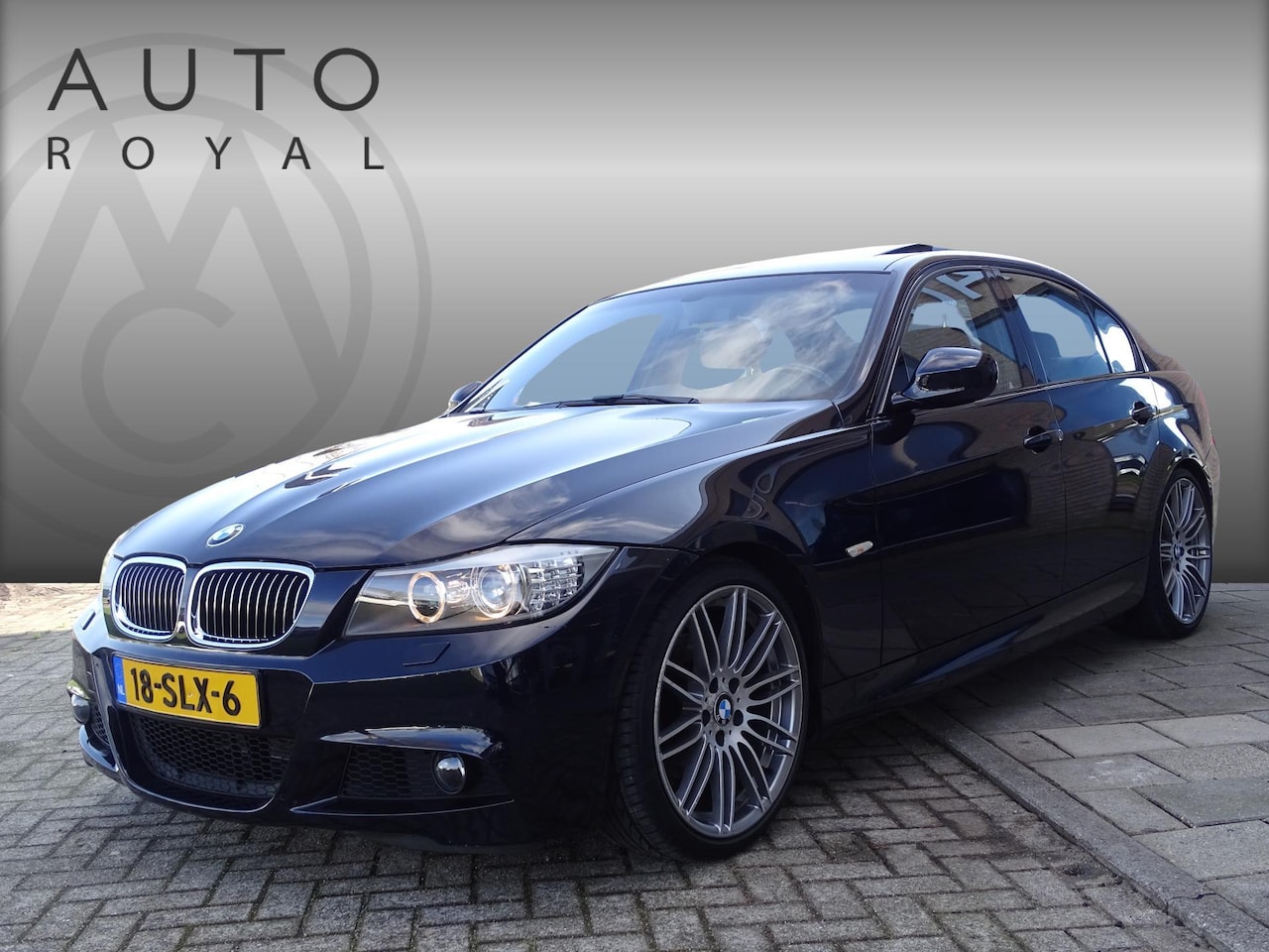 BMW 3-serie - 325i Carbon Sport Edition - Automaat, Sport Interieur, Navigatie, Lederen bekleding, Schui - AutoWereld.nl