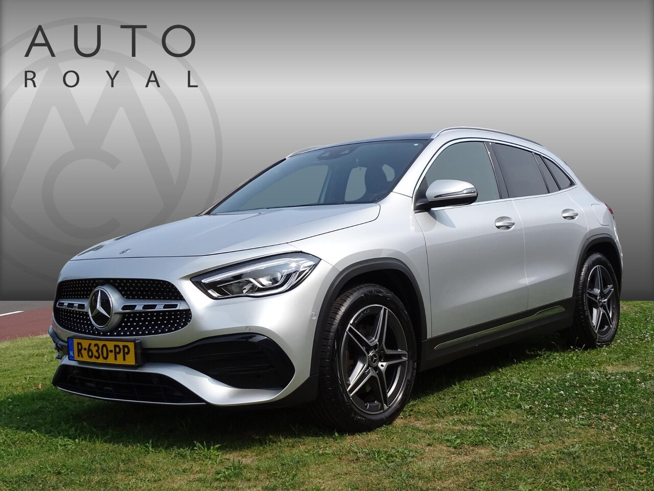 Mercedes-Benz GLA-Klasse - 250 4MATIC AMG Line Automaat, Navigatie, Sport Interieur, Dode hoek detectie, Achteruitrij - AutoWereld.nl