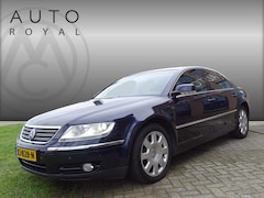 Volkswagen Phaeton - 3.2 V6 4p. Automaat, Stoelverwarming voor en achter, massagestoelen, separate stoelen acht