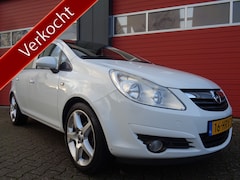 Opel Corsa - 1.4-16V Enjoy 90PK Airco Cruise LMV Elektrisch glazen panorama-dak 5DRS NL-Auto