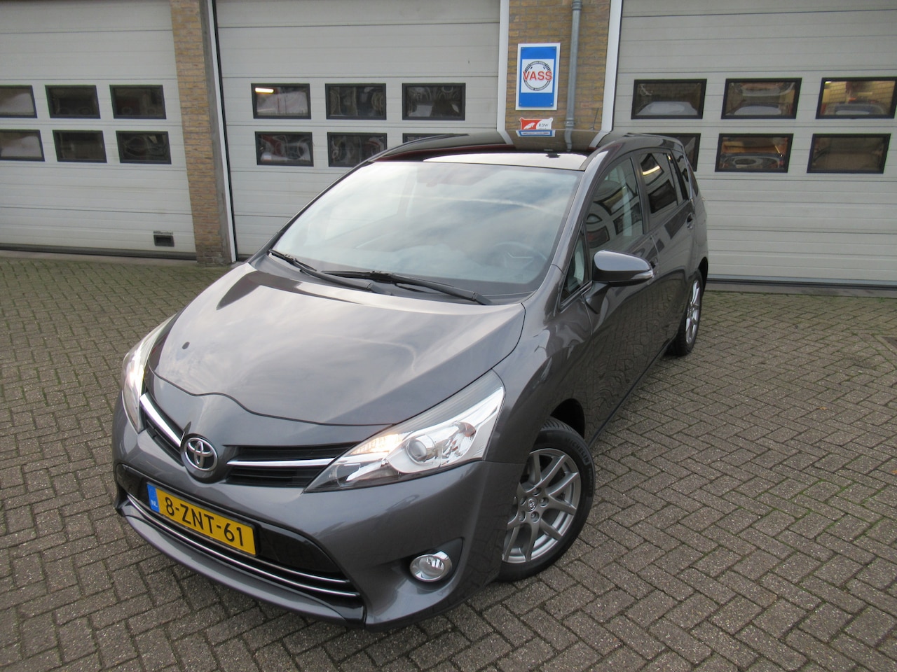 Toyota Verso - 1.6 VVT-i Business 7p. 1.6 VVT-i Business 7-PERSOONS - AutoWereld.nl