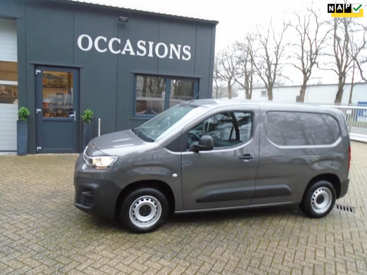 Citroën Berlingo - 1.5 BlueHDI Club 1.5 BlueHDI Club - AutoWereld.nl