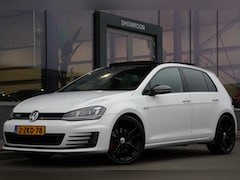 Volkswagen Golf - 2.0 TDI GTD | Pano. | Cruise | Navi |