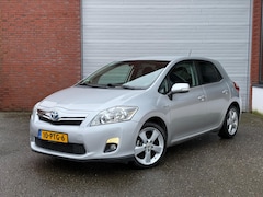 Toyota Auris - 1.8 Full Hybrid Dynamic| NAVI| CAMERA| NAP| NEW APK