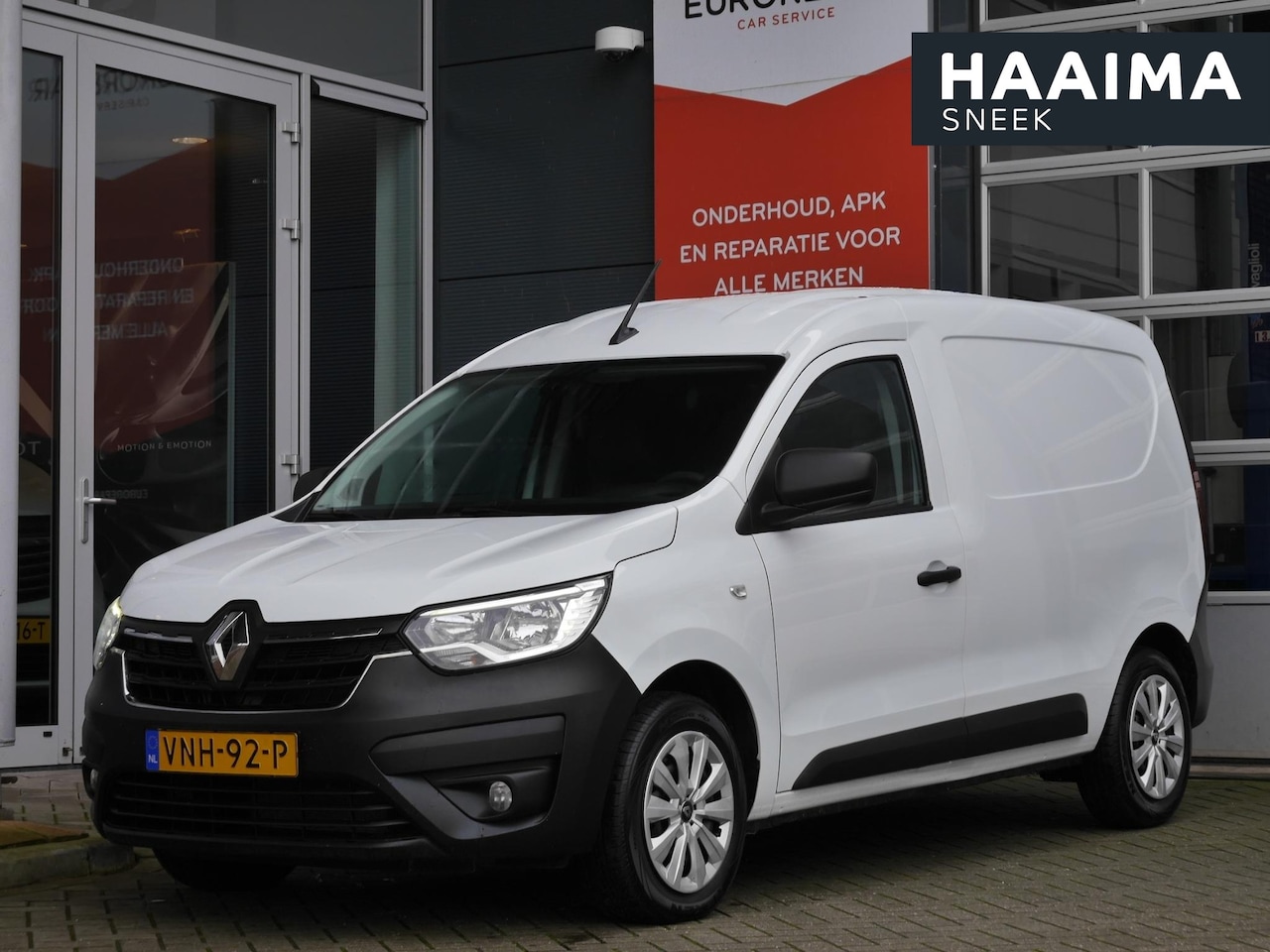 Renault Express - 1.5 dCi 95 Comfort + | Airco | Mistlampen | Cruise control | Navigatie | Armleuning | Park - AutoWereld.nl