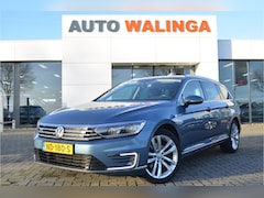 Volkswagen Passat Variant - 1.4 TSI GTE Connected Series Carplay | Getint glas | Trekhaak | 18'' LMV | Navi