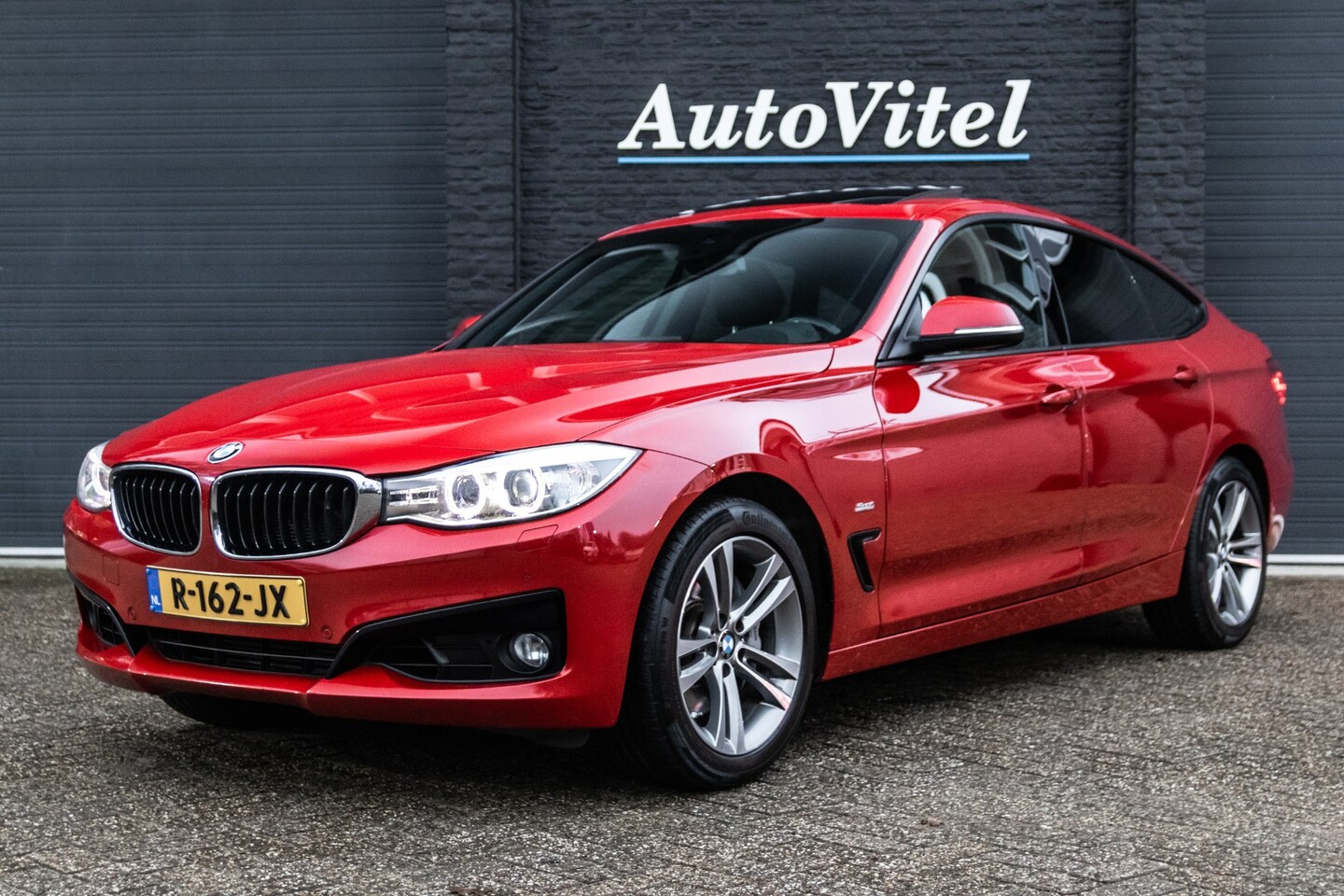 BMW 3-serie Gran Turismo - 335i xDrive 306PK GT High Executive | Panodak | Sportleder | Harman & Kardon | Head-Up - AutoWereld.nl