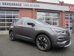 Opel Grandland X - 1.2 Turbo 130pk Aut8 Ultimate||ECC||PDC||Cam||Pano||Leder||Rijklaar||