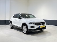 Volkswagen T-Roc - 1.0 TSI Sport | vitrual dashboard | Apple carplay | Trekhaak |