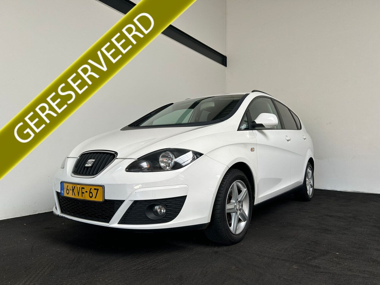 Seat Altea XL - 1.6 TDI Ecomotive Reference | APK 27-12-'25 - AutoWereld.nl