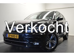 Volkswagen Tiguan - 1.5 TSI Comfortline Business R-Line , VIRTUAL COCKPIT , LED KOPLAMPEN , NAVI , LMV19 , PDC