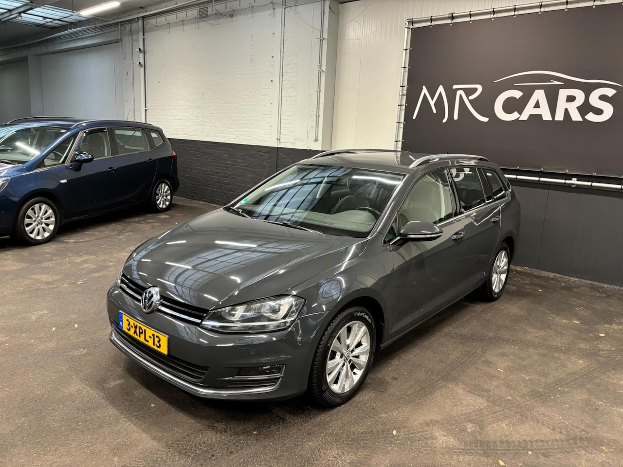 Volkswagen Golf Variant - 2.0 TDI Business Edition Navi/Airco/Camera - AutoWereld.nl