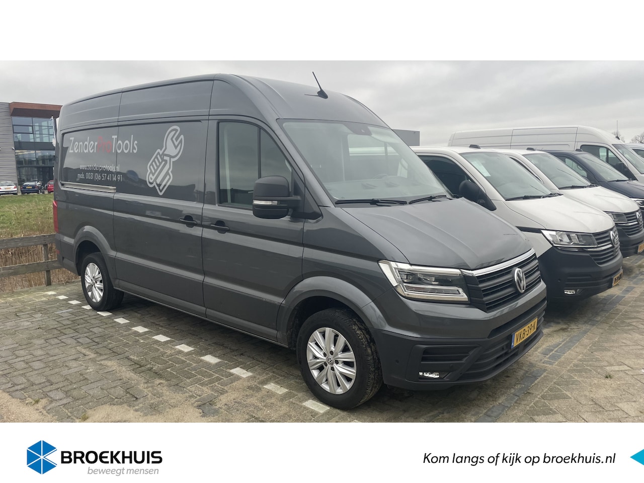 Volkswagen Crafter - | 177 PK | Automaat | Full LED | NAVI | Schuifdeur L+R | Camera | 17'' LM - AutoWereld.nl