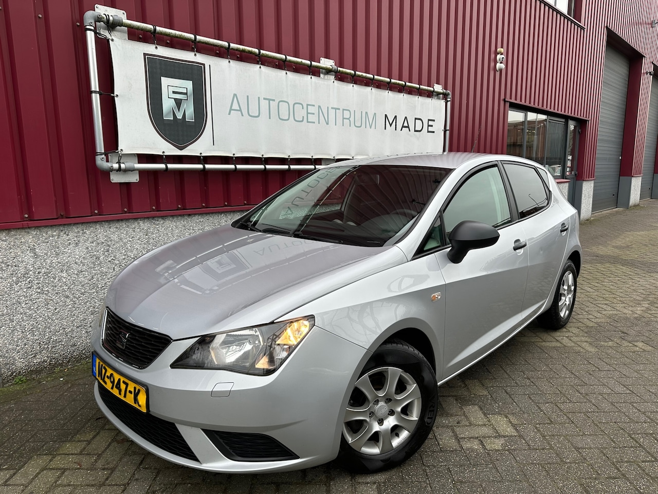 Seat Ibiza ST - 1.0 MPI Reference // 85 DKM // Navi // Airco - AutoWereld.nl