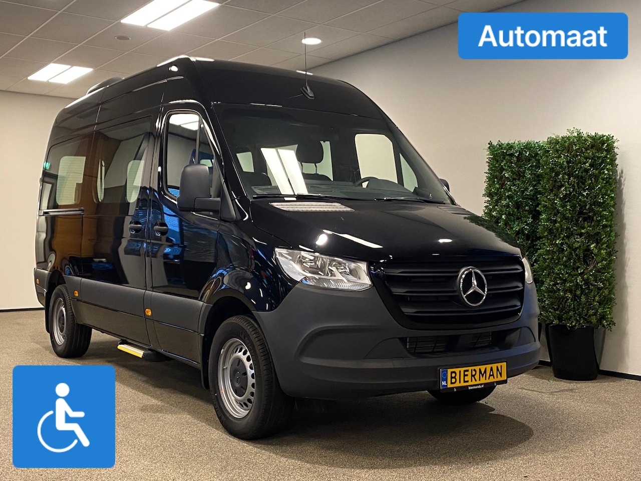 Mercedes-Benz Sprinter - L2H2 Rolstoelbus Automaat Extra Airco - AutoWereld.nl