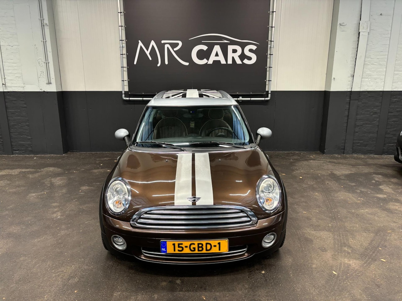 MINI Clubman - Mini 1.6 Cooper Chili airco/leder/pano - AutoWereld.nl