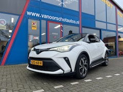 Toyota C-HR - 1.8 Hybrid Automaat Navi Carplay Airco(ECC) bj2022