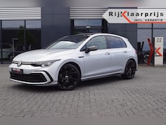 Volkswagen Golf - 1.5 TSI DSG R-Line 150pk Panodak/ Camera /IQ LED/ACC/Black style