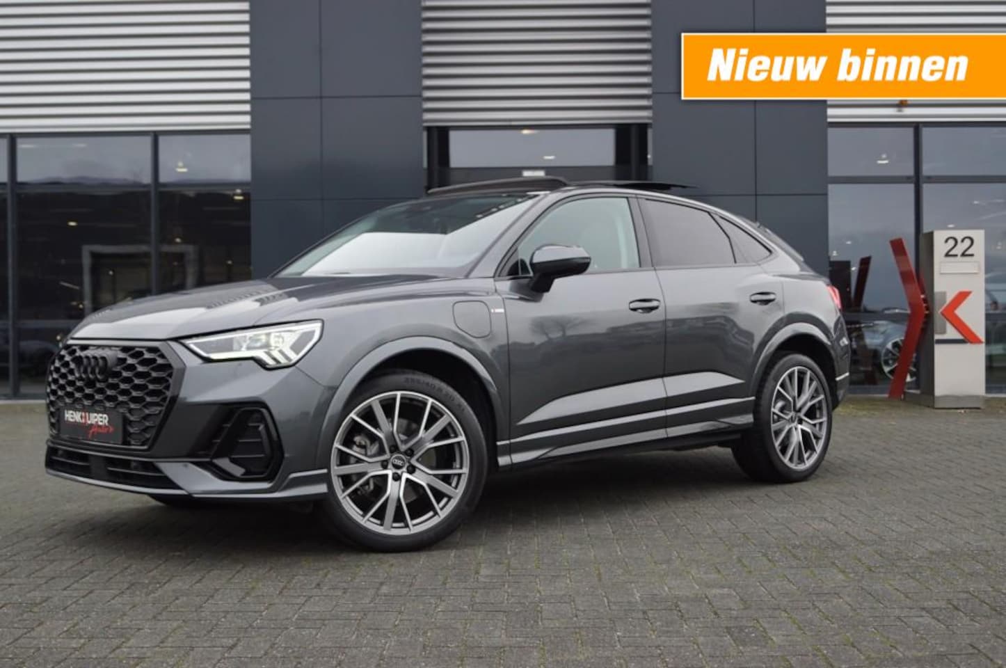 Audi Q3 Sportback - 45 TFSI HYBRID S-Line/ Panodak /Navi /El. A-Klep /Key-Less /19LM - AutoWereld.nl