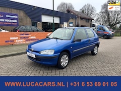 Peugeot 106 - 1.1 XT