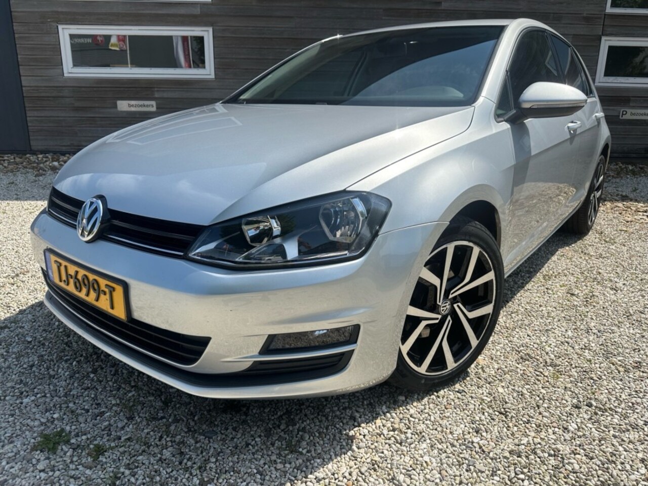 Volkswagen Golf - 1.2 TSI Connected Series 1.2 TSI Connected Series - AutoWereld.nl