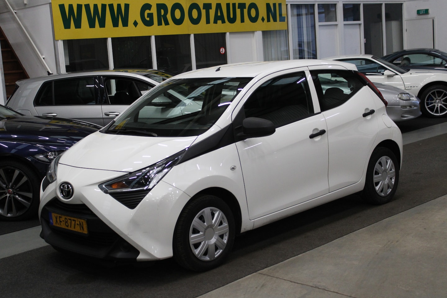 Toyota Aygo - 1.0 VVT-i x-fun NAP, Airco, Cruise control, Isofix, Stuurbekrachtiging - AutoWereld.nl