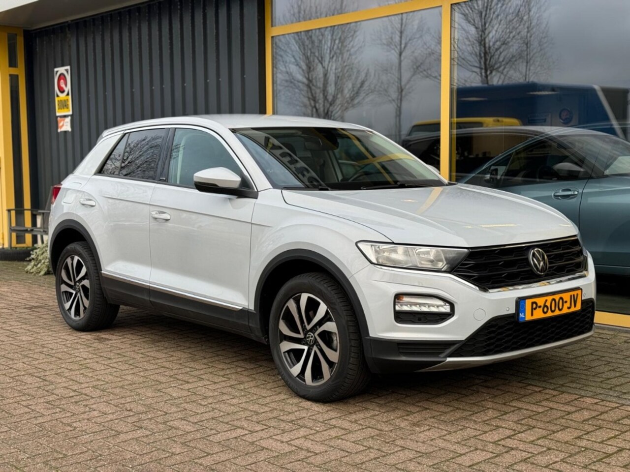 Volkswagen T-Roc - 1.0 TSI T-Roc 1.0 TSI T-Roc - AutoWereld.nl