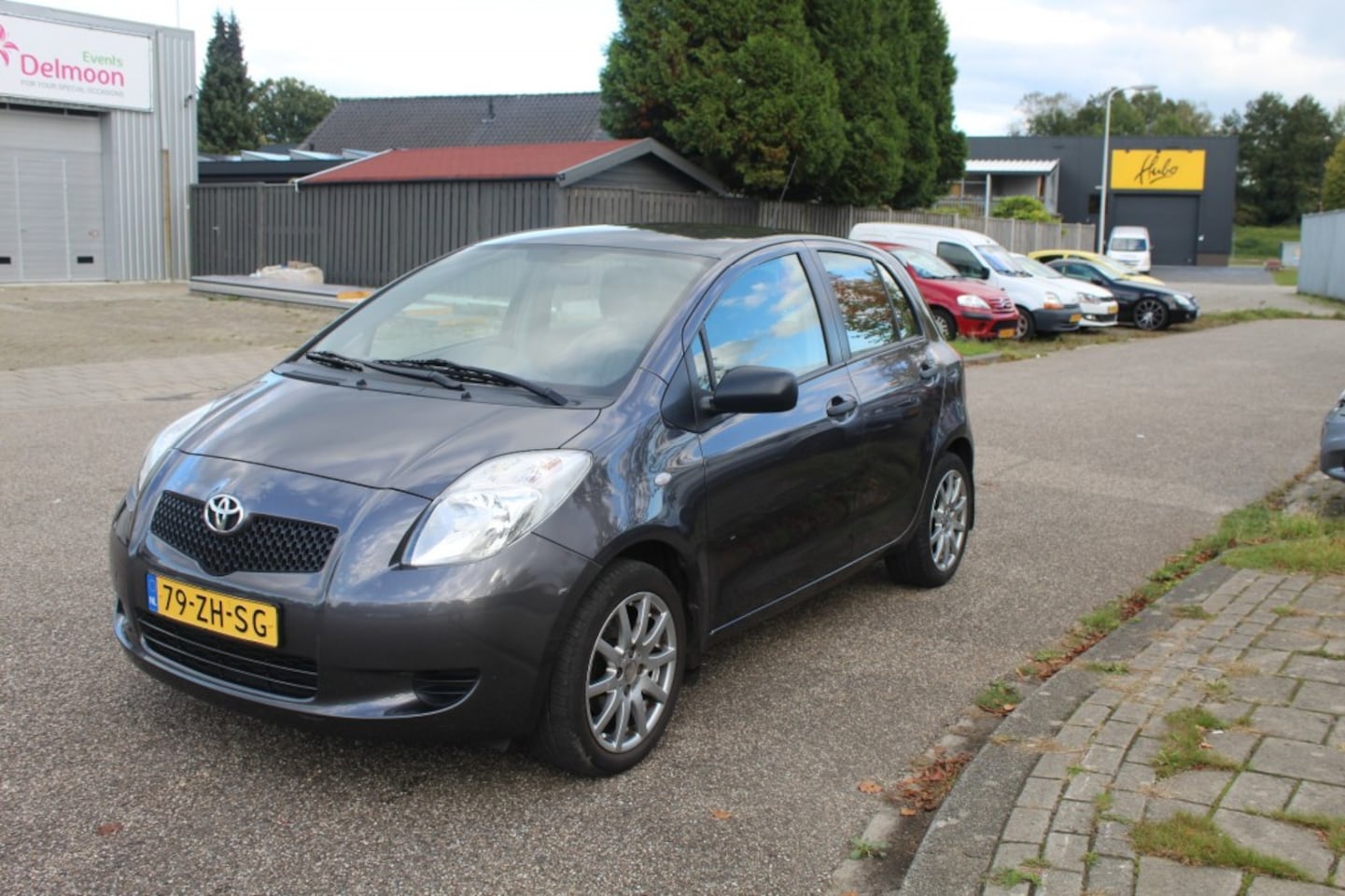 Toyota Yaris - 1.3 VVTI IDOLS Gereserveerd - AutoWereld.nl