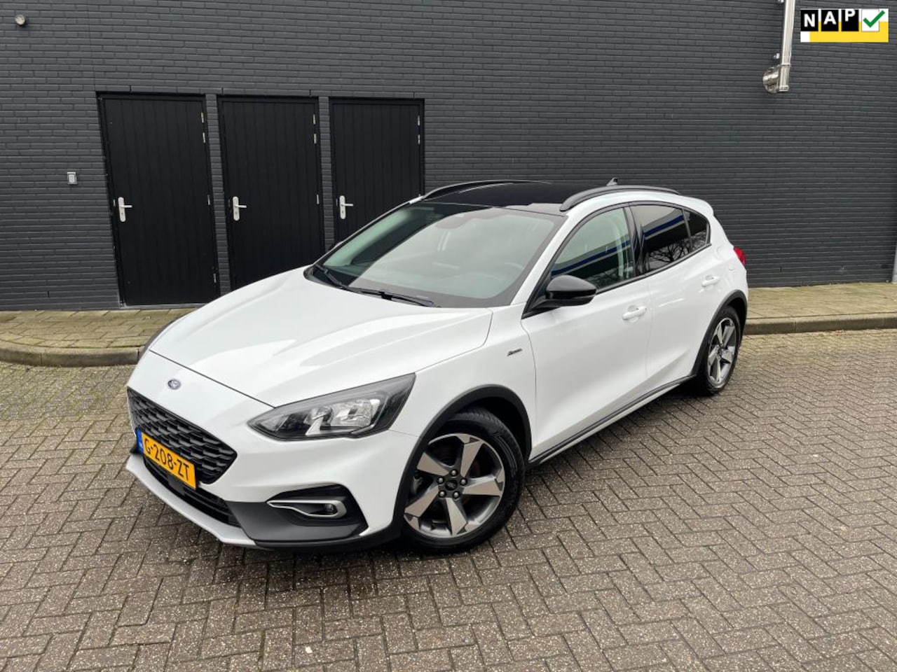 Ford Focus - 1.0 EcoBoost Active Business 1.0 EcoBoost Active Business - AutoWereld.nl