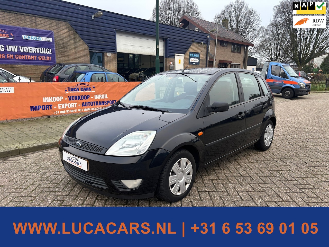 Ford Fiesta - 1.4-16V Trend AUTOMAAT! NIEUWE APK! - AutoWereld.nl