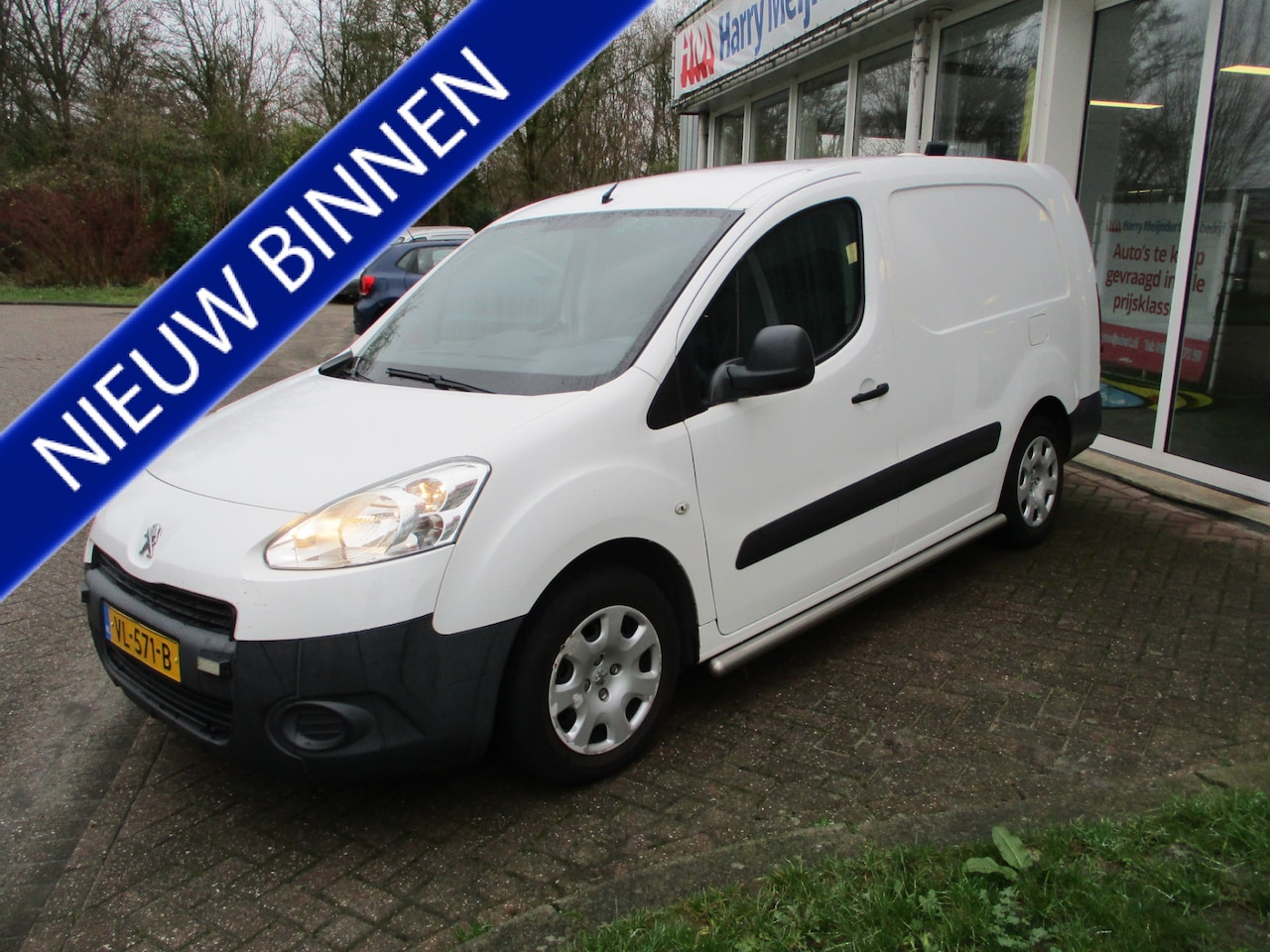 Peugeot Partner - 122 1.6 e-HDI L2 XT Profit + L2. Airco! - AutoWereld.nl