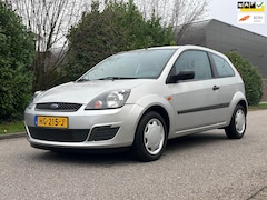 Ford Fiesta - 1.3-8V Champion Airco*07-12-2025 APK*Stuurbekrachtiging