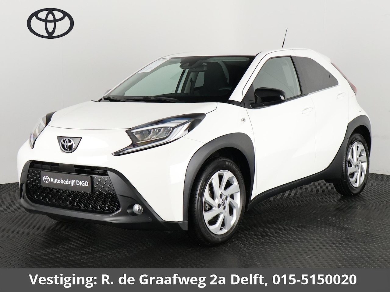 Toyota Aygo X - 1.0 VVT-i MT First | Stoelverwarming | Apple Carplay & AndroidAUTO | Lichtmetalen velgen | - AutoWereld.nl