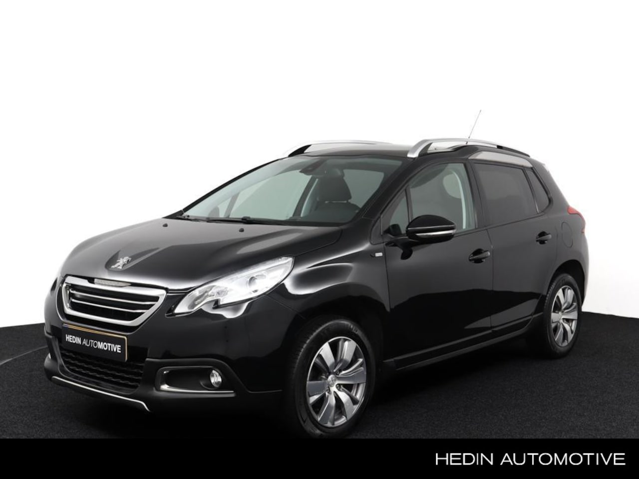 Peugeot 2008 - 1.2 84pk Style | Navigatie | Parkeersensoren | Trekhaak | Lichtmetaal | Panorama dak | Cli - AutoWereld.nl