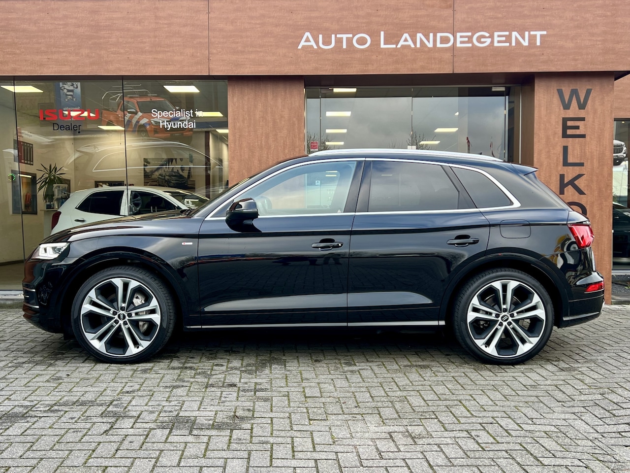 Audi Q5 - 55 TFSI HYBRID e quattro Competition - Dodehoek assistentie | camera | Apple/ Android carp - AutoWereld.nl