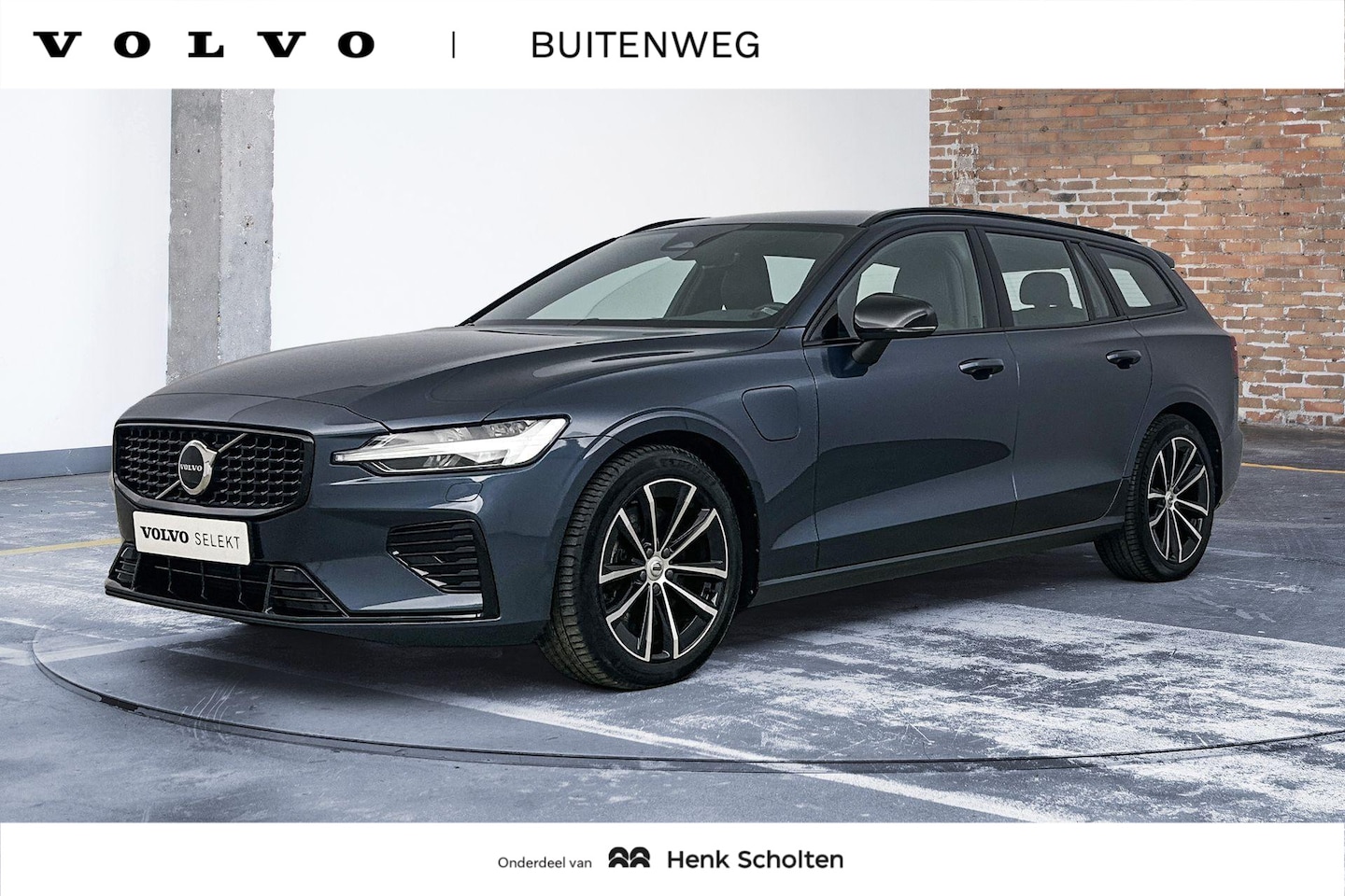 Volvo V60 - T6 Recharge AWD Plus Dark | Long Range| Interieur voorverwarming| Adaptieve Cruis Control| - AutoWereld.nl