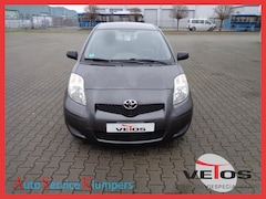 Toyota Yaris - 1.3 VVTi Cool+