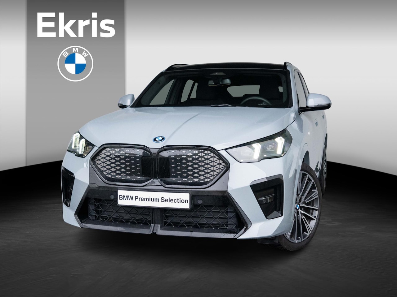 BMW iX2 - eDrive20 M Sportpakket Pro | Stuurwielrand verwarmd | Comfort Acces | Harman Kardon - AutoWereld.nl