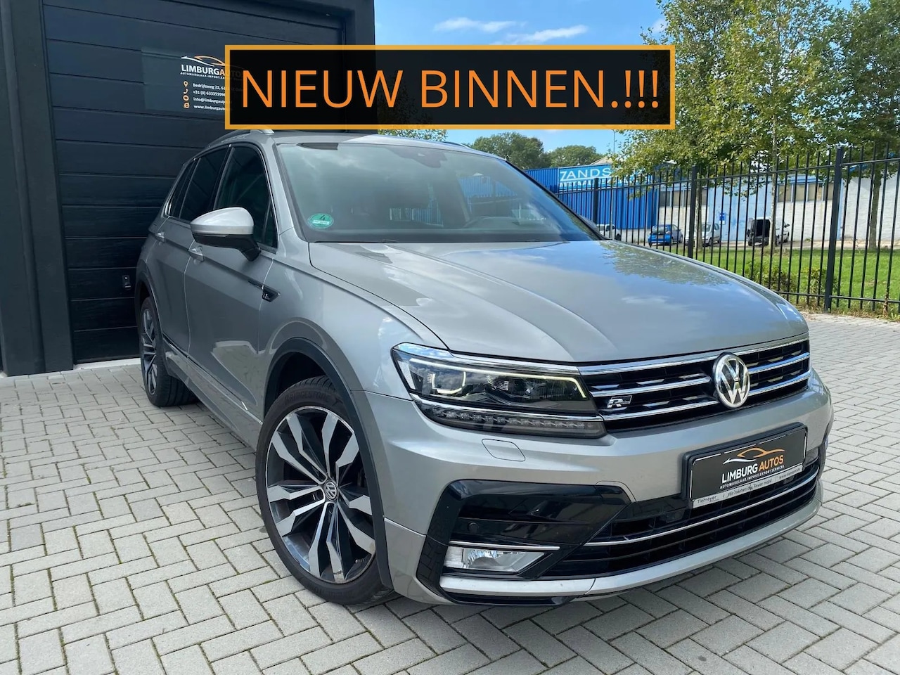 Volkswagen Tiguan - 2.0 TDI 4M 3X R-Line 240PK BOM VOL!!! - AutoWereld.nl