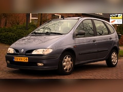 Renault Mégane Scénic - 2.0 RT VOL- AUTOMAAT Airco APK 17 Jan 2026