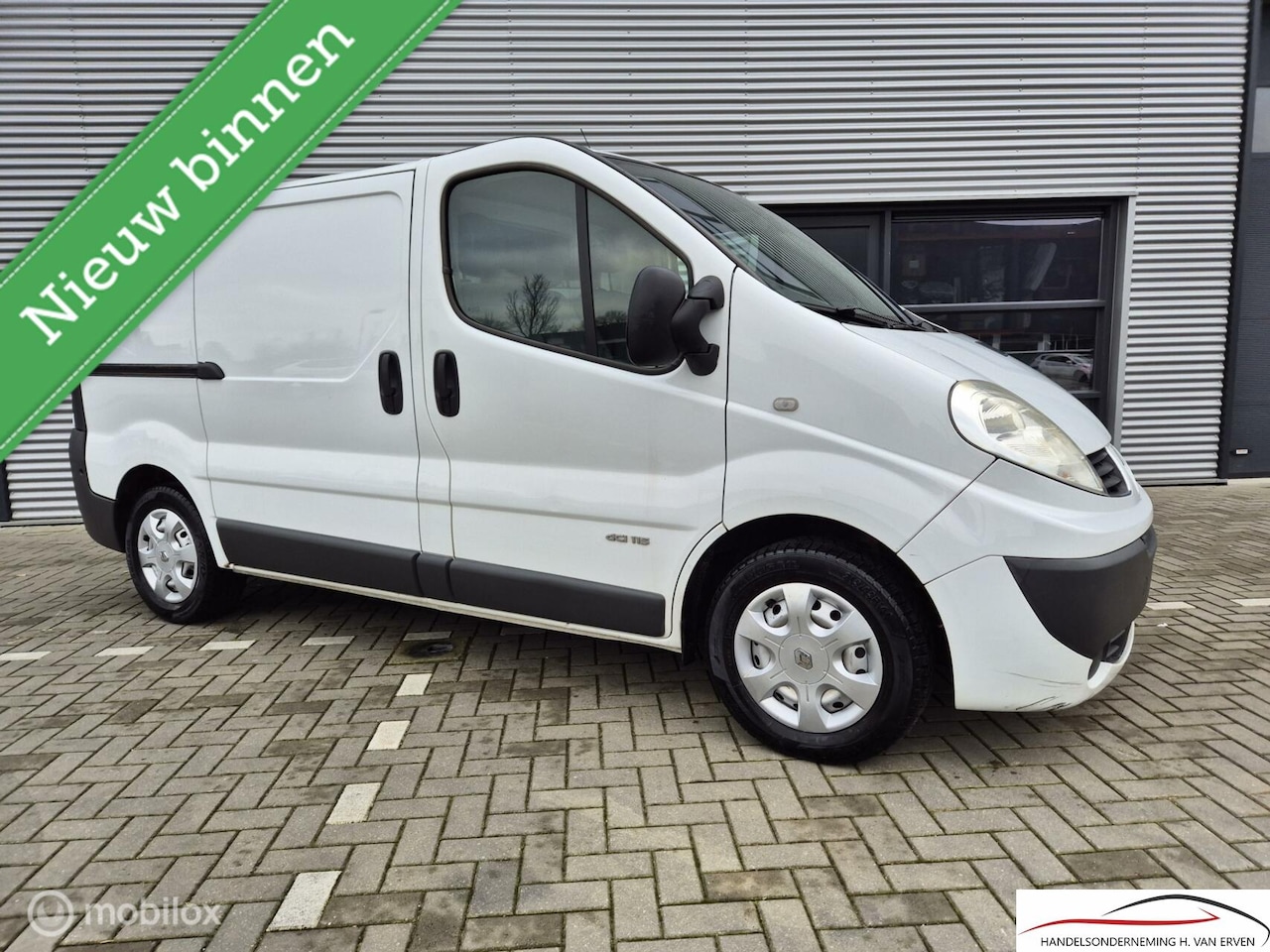 Renault Trafic - bestel 2.5 dCi T29 L1H1 AIRCO NAP! - AutoWereld.nl