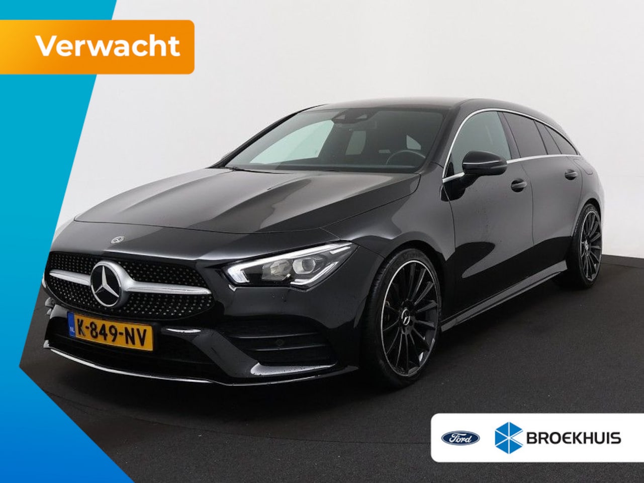 Mercedes-Benz CLA-klasse Shooting Brake - 180 AMG | 19 inch | Stoelverwarming | Head-up | Sfeerverlichting - AutoWereld.nl