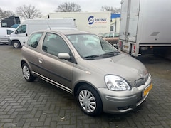 Toyota Yaris - 1.3 VVT-i S-Line