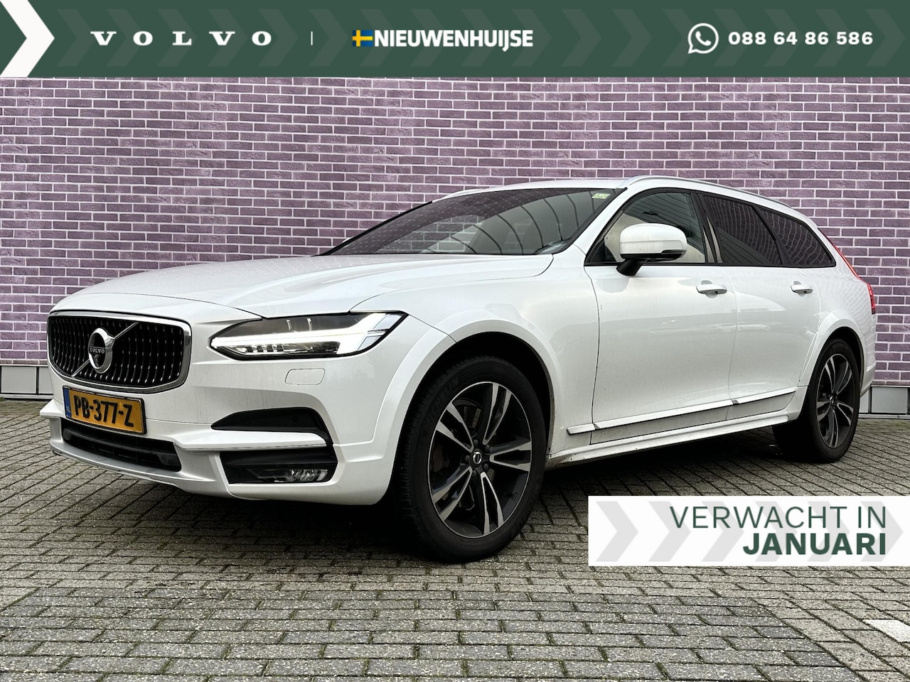 Volvo V90 Cross Country - 2.0 T5 Pro | Panodak | Trekhaak | 360 Camera | Standkachel | Kinderzitje | Head-Up | Massa - AutoWereld.nl