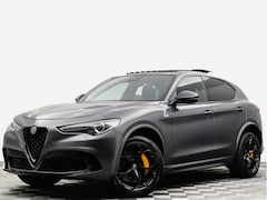 Alfa Romeo Stelvio - 2.9 V6 510pk AWD Quadrifoglio (full carbon, keramisch, harman kardon, drive assist pack)