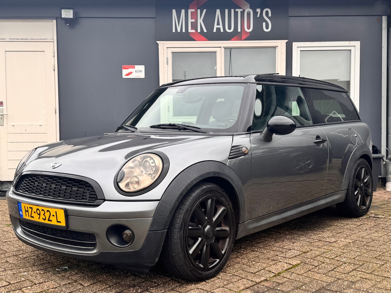 MINI Clubman - Mini 1.6 Cooper|Panoramadak|Navi|Airco|Leer|Xenon| - AutoWereld.nl