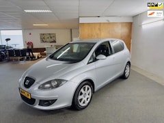 Seat Altea - 1.6 Apk Nieuw, Dealer-onderhouden, Cruise, Clima, N.A.P, Lm velgen, Trekhaak, Parkeersenso