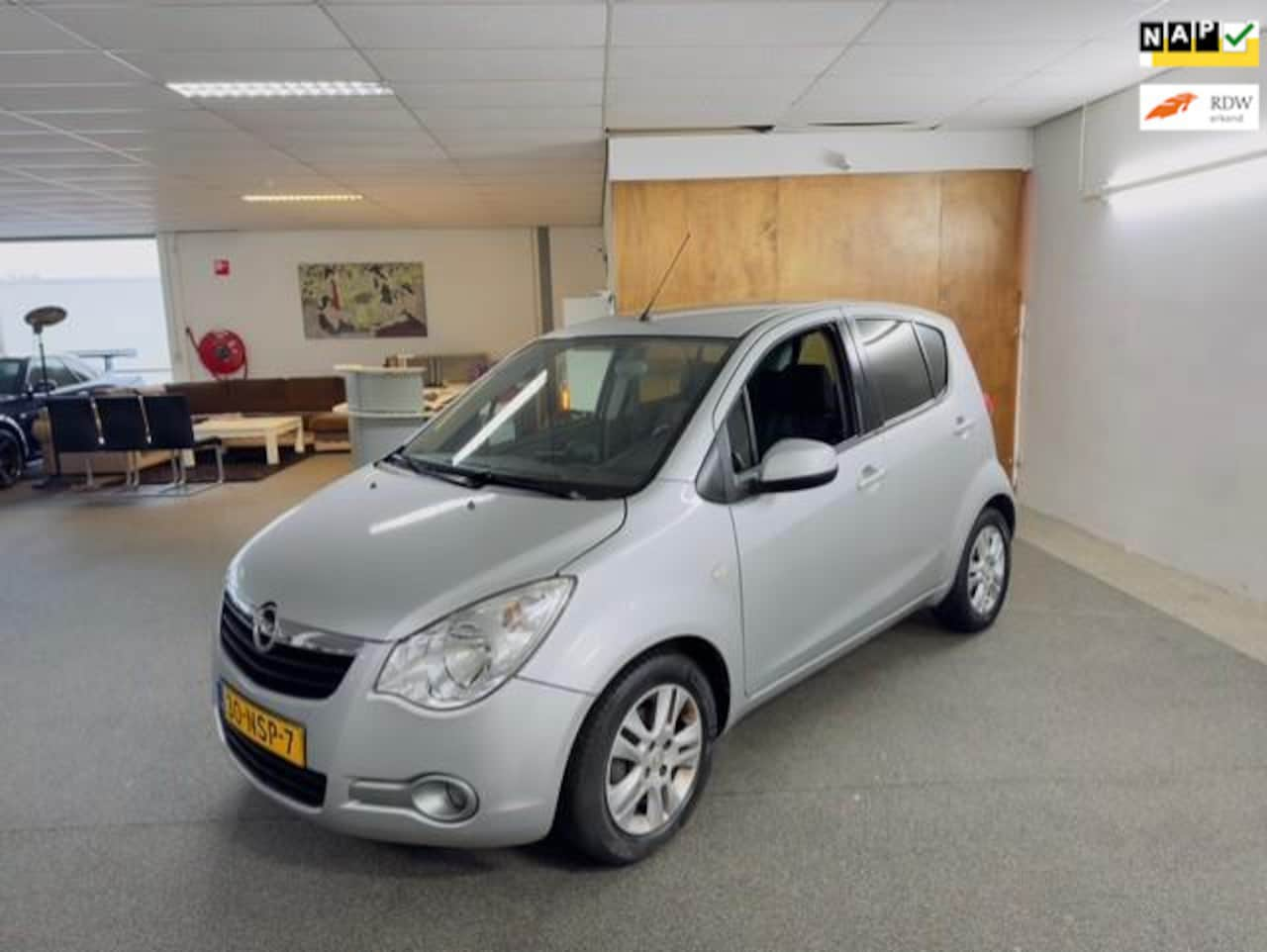 Opel Agila - 1.2 Edition Apk Nieuw,2e Eigenaar,Airco,E-Ramen,Lm velgen,N.A.P,2 Sleutels + Boekjes,Topst - AutoWereld.nl