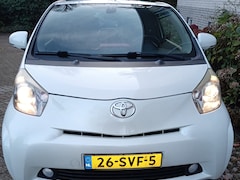 Toyota iQ - 1.0 VVTi Aspiration