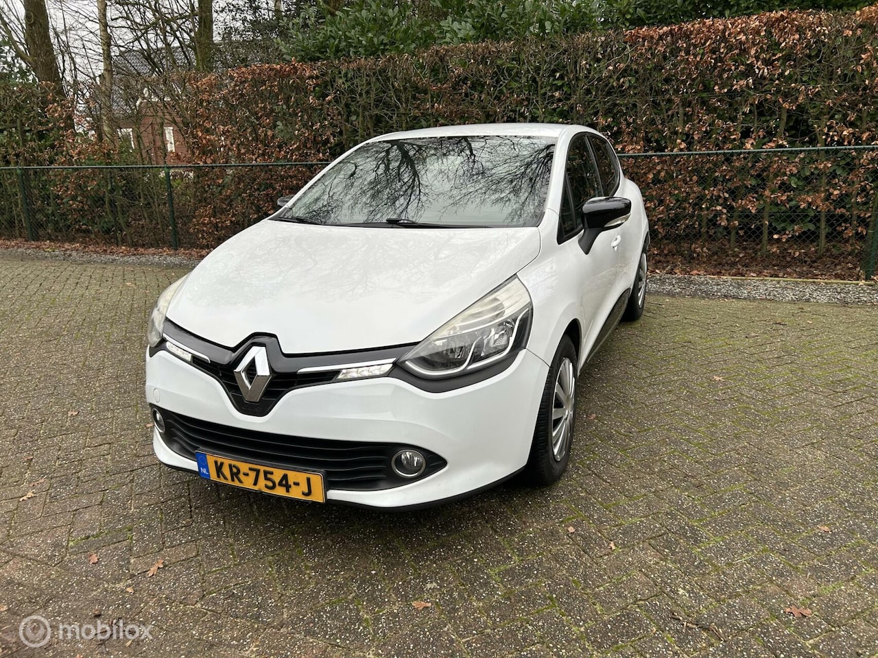 Renault Clio - 1.5 dCi ECO Expression, NL, airco, bluetooth - AutoWereld.nl